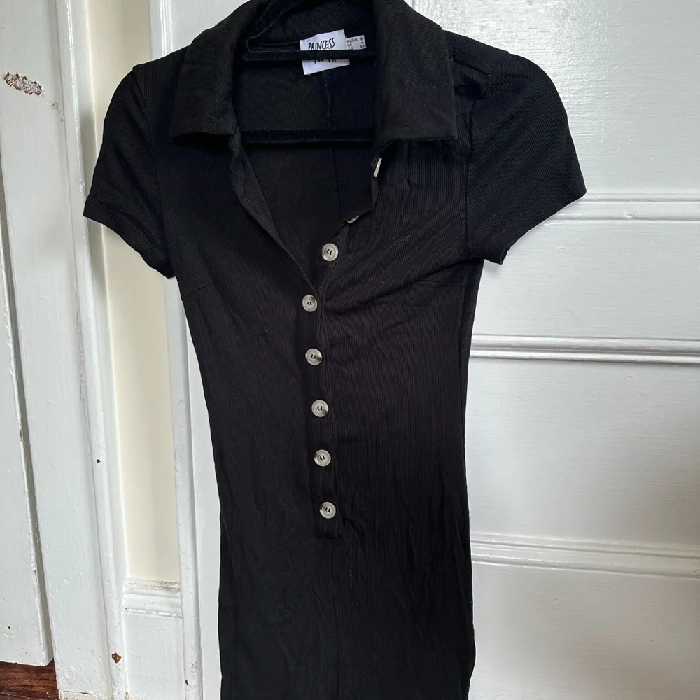 Princess Polly Romper - Picture 2 of 2